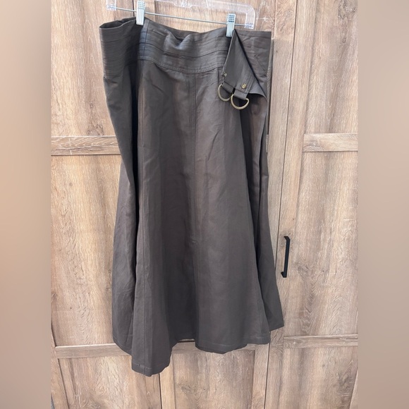 Elegant Linen/Rayon Maxi Skirt - Picture 1 of 7